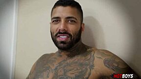 Gay anal sex with a big dick and a fetish for amateur porn