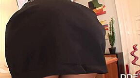 Dirty secretary Anita Pearl's solo pleasure with a pen