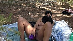 Big tits and extreme orgasm in a public park