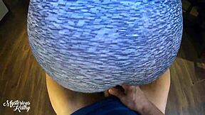Fitness babe in leggings gets her ass fucked hard