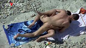 Tanned cougar gets a facial on the beach in public