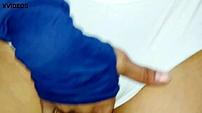 Boyfriend leaks his cute girlfriend’s private pissing video online