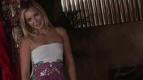 Wanking with a sweet blonde babe in a solo masturbation session