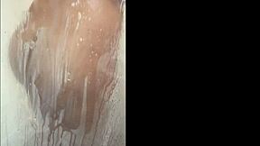 Latina mom gets dirty with her masturbation