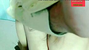Amateur Indian couple enjoys sex in Hindi