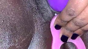 Amateur black girl experiences intense pleasure
