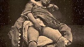 Antique harem: Antique porn with a beaver