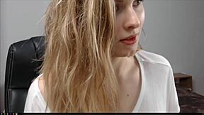 Blonde chick enjoying herself in steamy porn video