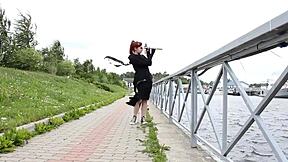 Puta's nude public performance in reality video