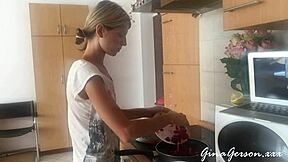 Gina Gerson's Russian borsch recipe at home