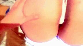 Horny wife teases with lingerie and big ass, giving it to amateur lover