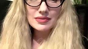 BDSM domination with curvy submissive