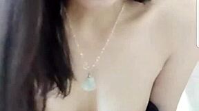 Milky smoothness on a Chinese webcam