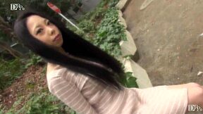 Asian homemaker's first filming experience in a docuseries featuring oral sex and internal cumshot
