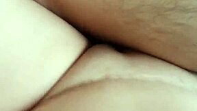 Cumshot in the vagina - Amateur couple's intimate moment