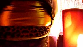 European femboy Lucy Diamond's tantalizing twerking performance
