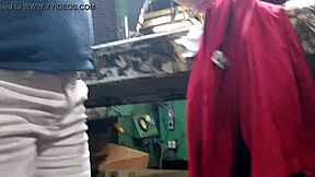 Amateur MILF's tight ass on display in candid video