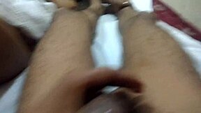 Asian beauty gives a sensual oral performance