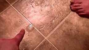 Enjoy a deepthroat BJ and creampie eating in the restroom