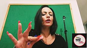 Latina MILF with big tits and ass gets tattooed and licked