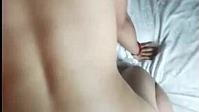 Desi Indian MILF gets her pussy pounded in homemade video