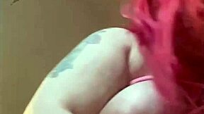 Muscular BBW indulges in homemade solo play