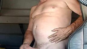 Male flasher in Denver shares his experiences