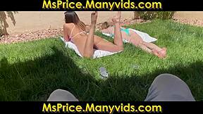 Voyeuristic handjob from horny stepmom's friend