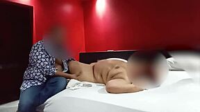 Exploring new sensations: Intimate massage encounter with a professional masseur