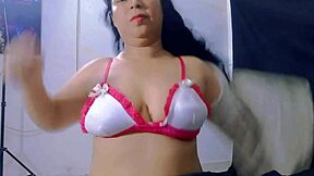 Horny housewife gets a massive cumshot after a golden shower