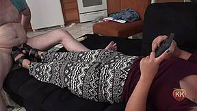 From shoe to foot fetish: Cumshot on toes