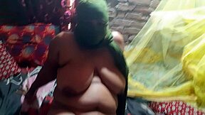 Desi aunt's sensual encounter