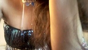 Ginger Paris's sensual balloon play and steamy self-pleasure