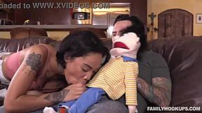 Hilarious puppet show with Tommy Pistol and Honey Gold