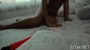 Solo girl pleasures herself with an itch in her vagina