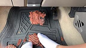 Filthy feet in action: Pedal pumping at its messiest