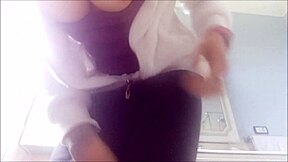 What a waste of orgasms: Italian blonde in dirty talk action