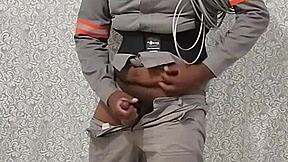 Gay amateur jerks off before heading to work