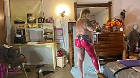 Sally O'Malley's daring red body paint performance
