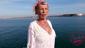 European cougar Eva shows off her big tits and boos