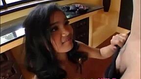 Thai teen hitchhiking in the hotel room for some hot sex
