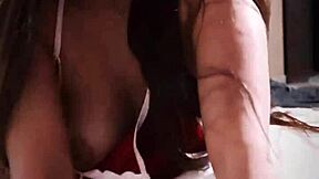 Tiny amateur's Christmas wish: to be fingered and fucked by you