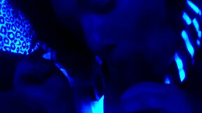 Big black cock gets sloppy blowjob from snowbunny