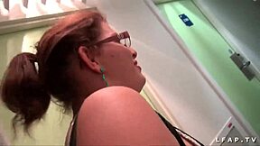 Amateur girl with big boobs from France, casting on the sofa.