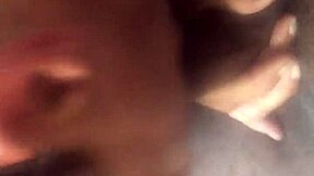 A streetwalker MILF gives a blowjob and gets paid in cash.