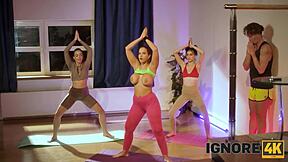 Big tits bounce during a hot gym session