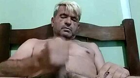 Gay sex video with a lot of close-ups and sexy scenes.