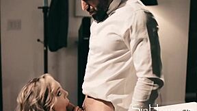 Temporary worker seduces and has sex with his uneducated and inexperienced boss.