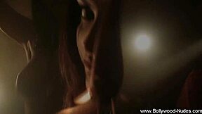 I’m crazy about this sensual Indian babe dancing solo for me