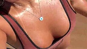 Welcome back to my VIP for a bronze tan update